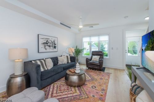 21 Meade St, Town Center, NJ 07052-6003