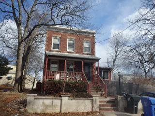 28 Woodview Ave, Perth Amboy, NJ 08863-1724