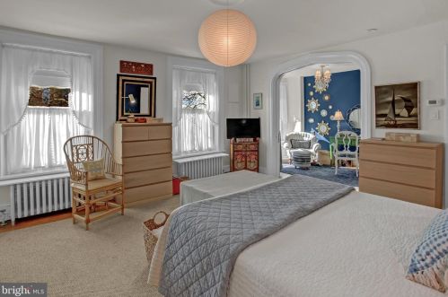 109 High St, Carlisle PA 17013-2990 exterior