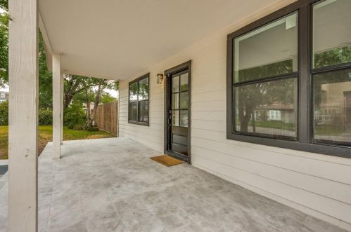 5927 Bryan Pkwy, Dallas, TX 75206-8113
