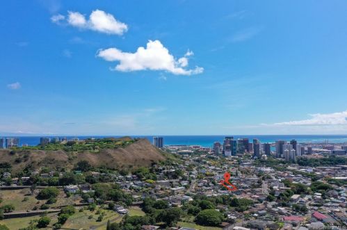 227 Auwaiolimu St, Honolulu HI  96813-1771 exterior