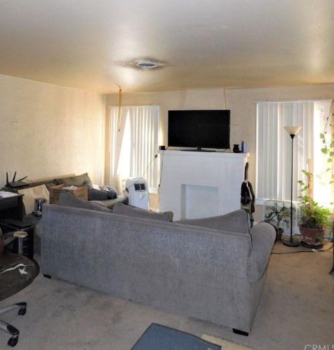 3034 Lemon St, Riverside, CA 92501-2510