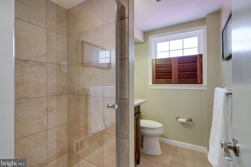 5408 Juliet St, Springfield VA  22151-2615 exterior