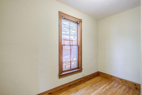 657 Bedford St, Saint Paul MN  55130-4512 exterior