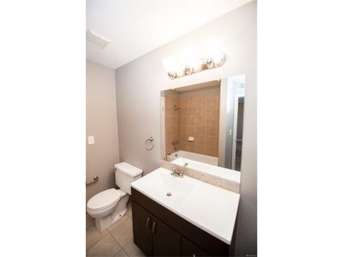 865 Quebec St, Denver CO 80220-4837 exterior