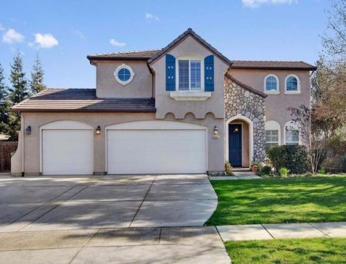 3604 Wellsley St, Visalia, CA 93291-6558