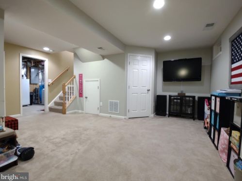 198 Ridge View Ln, Hanover PA 17331-7466 exterior