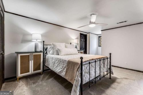 400 Breakwater Rdg, Atlanta GA  30328-1808 exterior