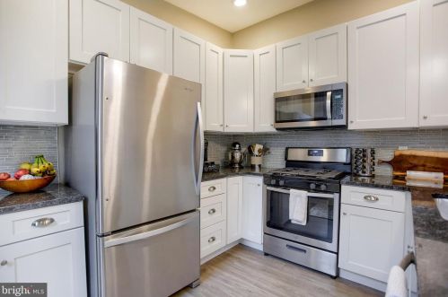 36 Mulberry St, Lancaster PA  17603-3741 exterior