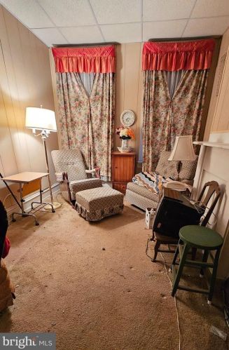 1917 Hancock St, Philadelphia, PA 19122-2301