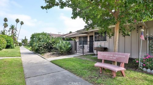 10767 Magnolia Ave, Anaheim, CA 92804-6243