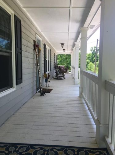909 Lebanon Pl, Holly Springs, GA 30188-1719