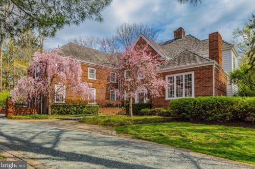 345 Brooks Bnd, Princeton, NJ 08540-7531