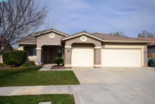 6240 Ceres Ave, Visalia, CA 93291-9781