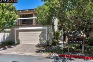 137 Westchester St, Moraga, CA 94556-1755