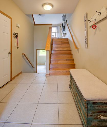 1869 Waters Edge Dr, Minooka, IL 60447-8266