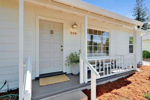 206 Solano St, San Rafael, CA 94901-1044