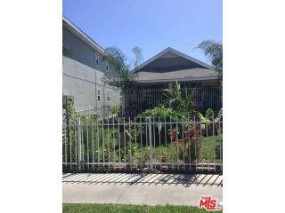 1018 103rd St, Los Angeles, CA 90044-3124