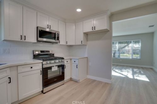 8815 Brunswick Ave, Riverside CA  92503-2754 exterior