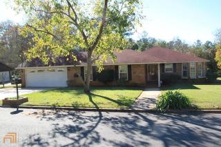 305 Hillcrest Dr, Montezuma, GA 31063-1029