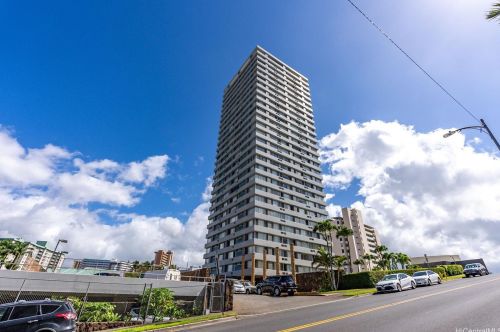 2888 Ala Ilima St, Honolulu HI  96818-5220 exterior