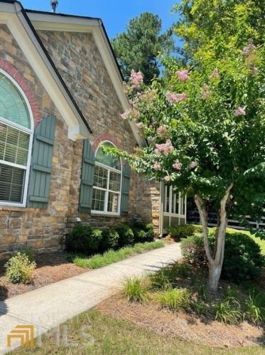 5222 Stone Village Cir, Kennesaw, GA 30152-7766