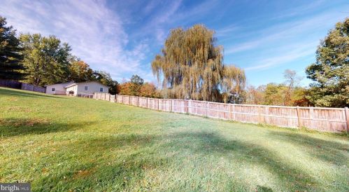 3332 Mountain Rd, Wardensville WV 26851-8279 exterior