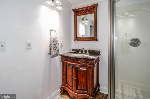 248 Upper Fry Rd, Trenton NJ 08628-2734 exterior