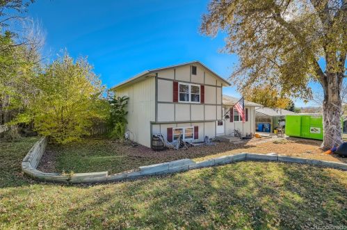 560 Delta St, Denver, CO 80221-4126