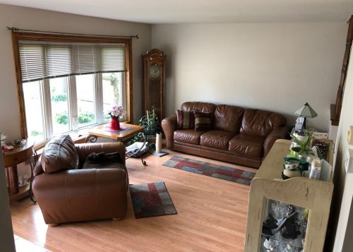 5231 Temple St, Oak Forest, IL 60452-1342