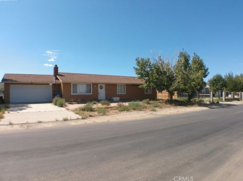 15724 Newmont Ave, Lancaster, CA 93535-7010
