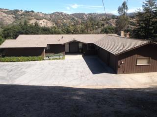 114 San Benancio Rd, Salinas, CA 93908-9139