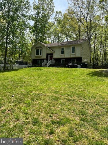 12404 Sickles Ln, Spotsylvania, VA 22551-8301