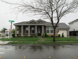 514 Saddle Ct, Valley Home, CA 95361-8257