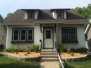1115 12th Ave, Fargo ND  58103-2919 exterior