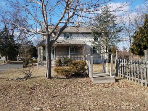 58 Morris Ln, Piscataway, NJ 08854-5728