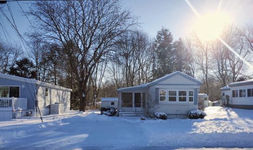 20 Oak Hill Dr, Hampstead, NH 03841-2296
