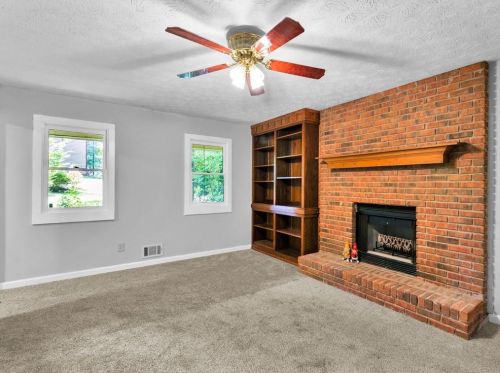 3890 Sundowner Ct, Conyers GA  30094-3870 exterior