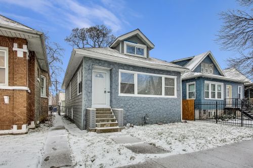 1231 Waller Ave, Chicago, IL 60651-1150