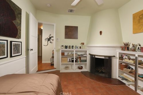 1205 Cleveland Rd, Glendale CA  91202-2602 exterior