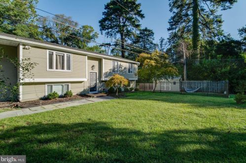 44 Baldy Ave, Severna Park, MD 21146-4704