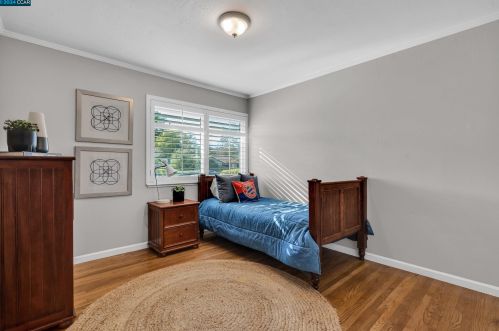 3707 Sheridan Ct, Concord CA  94518-1627 exterior