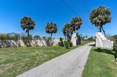 12240 Jenkins Rd, Galveston, TX 77554-9724