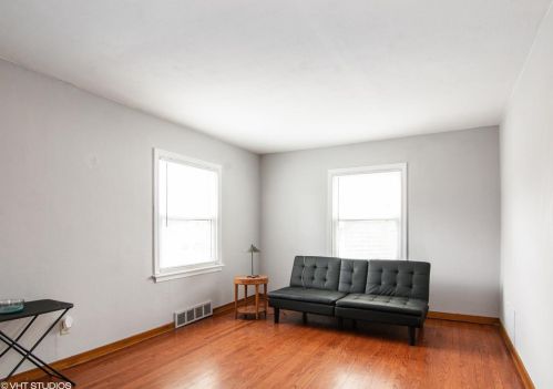 2612 Clough Ave, Hammond, IN 46322-1903