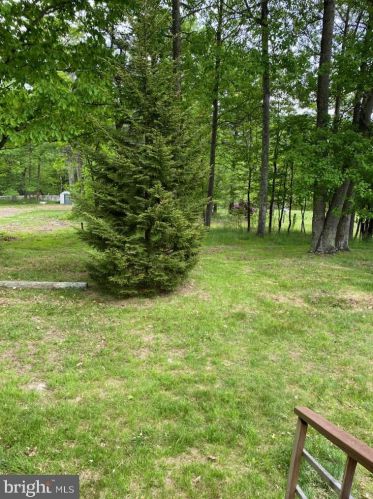 33 Blueberry Ln, Franklin WV  26807-8053 exterior