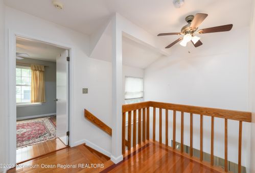 25 Malibu Dr, Tinton Falls NJ 07724-2542 exterior