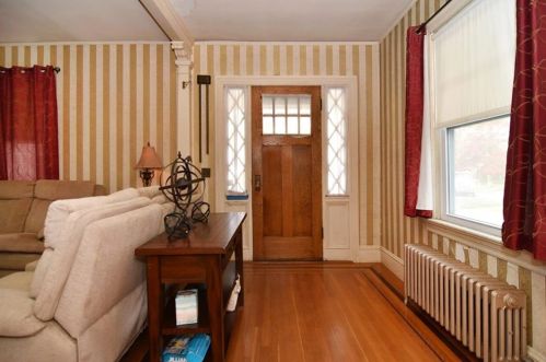 120 Pawtuxet Ave, Providence, RI 02905-4044