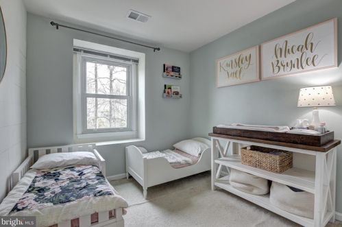 6369 Buffie Ct, Springfield VA  22015-3401 exterior