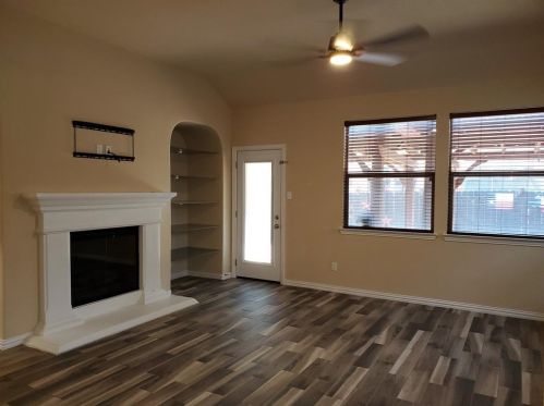 9428 Shoveler Trl, Fort Worth TX  76118-7780 exterior