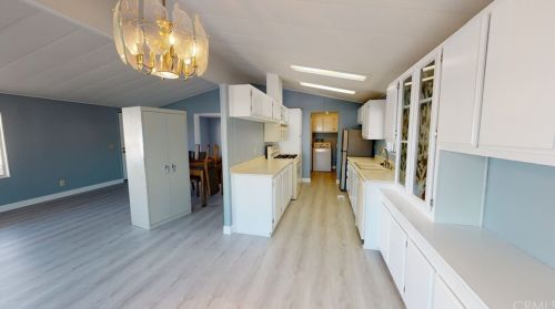 330 Magpie Ln, Santa Ana CA  92708-5822 exterior